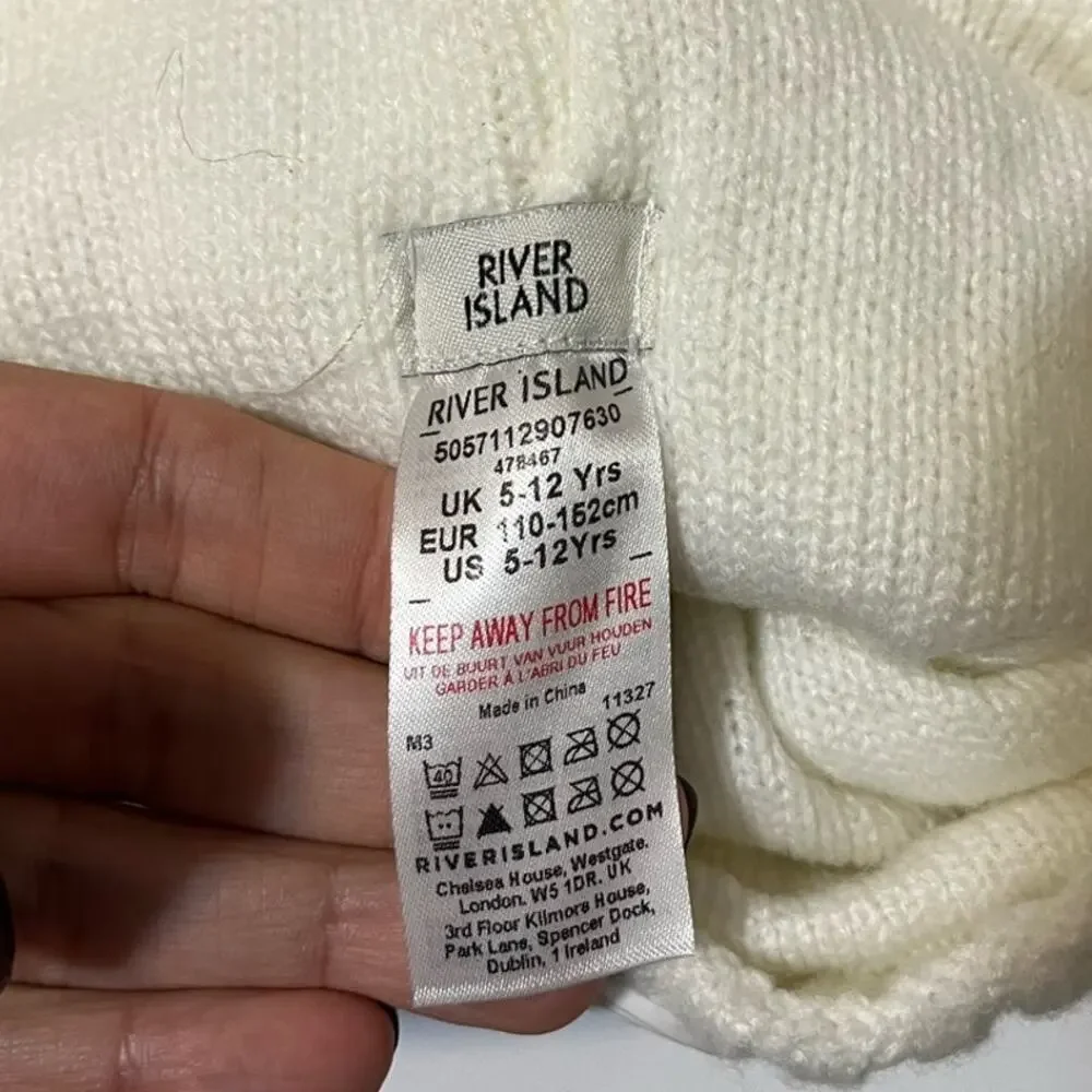River Island river island